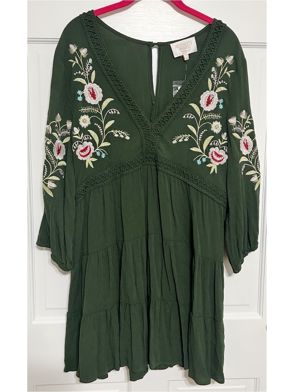 Francesca's Collections Green Embroidered Boho Dress